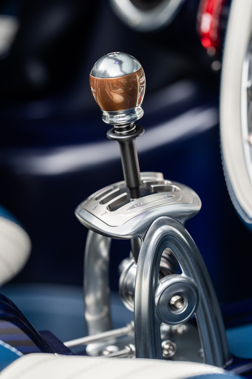 13_Pagani-Huayra-70-Derecho-1